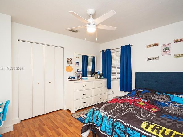 961 NE 36th Ave, Homestead FL 33033