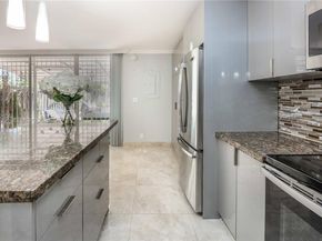 928 NE 27th Ave, Hallandale Beach FL 33009