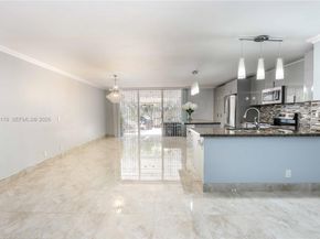 928 NE 27th Ave, Hallandale Beach FL 33009