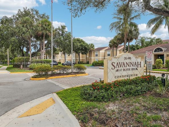 915 Riverside Dr 523, Coral Springs FL 33071