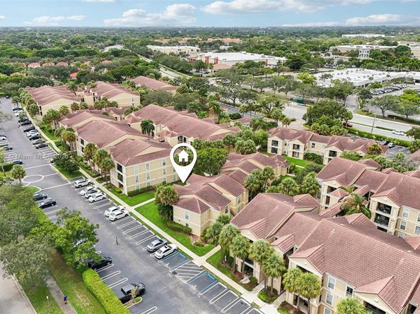 915 Riverside Dr 523, Coral Springs FL 33071