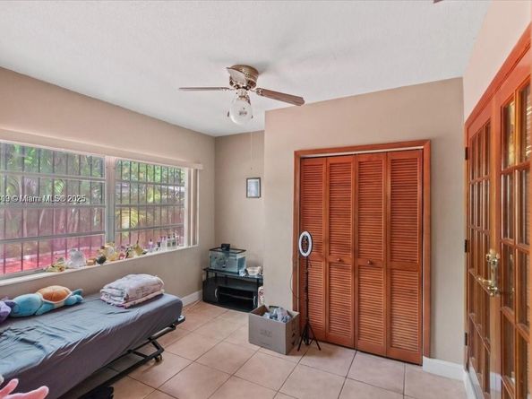 6385 SW 25th St, Miami FL 33155