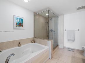 50 Biscayne Blvd 2111, Miami FL 33132