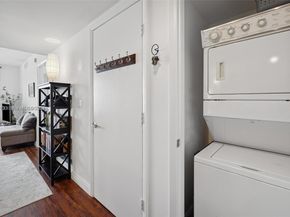 50 Biscayne Blvd 2111, Miami FL 33132