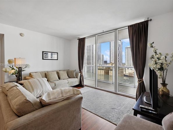 50 Biscayne Blvd 2111, Miami FL 33132