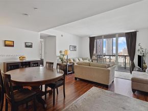 50 Biscayne Blvd 2111, Miami FL 33132