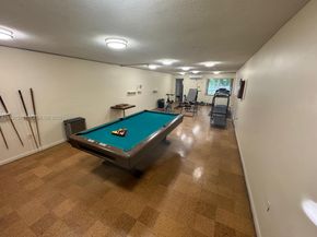 1301 NE 191st St F407, Miami FL 33179