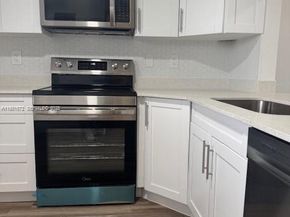 1301 NE 191st St F407, Miami FL 33179