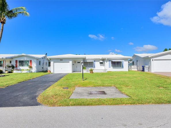 2851 W Golf Blvd, Pompano Beach FL 33064