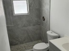 2851 W Golf Blvd, Pompano Beach FL 33064
