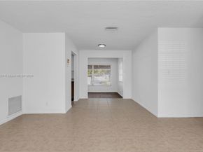 2851 W Golf Blvd, Pompano Beach FL 33064