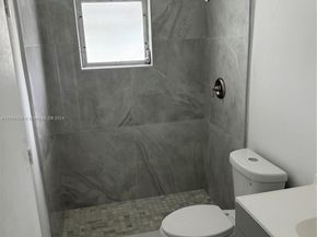2851 W Golf Blvd, Pompano Beach FL 33064