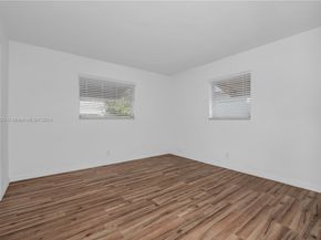2851 W Golf Blvd, Pompano Beach FL 33064