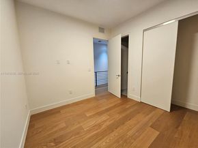 2925 SW 36th Ave, Miami FL 33133