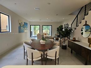 2925 SW 36th Ave, Miami FL 33133