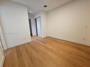 2925 SW 36th Ave, Miami FL 33133