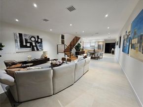 2925 SW 36th Ave, Miami FL 33133