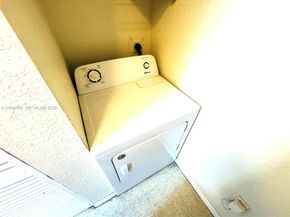 705 Belmont Ln 705, North Lauderdale FL 33068