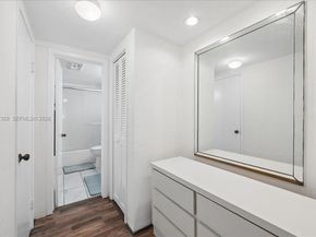 1200 Hillcrest Ct 315, Hollywood FL 33021