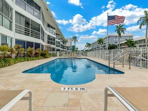 3050 NE 48th St 208, Fort Lauderdale FL 33308