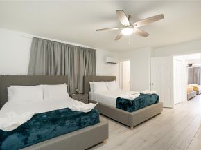 7400 SW 37th St, Miami FL 33155