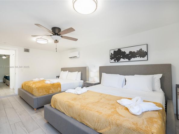 7400 SW 37th St, Miami FL 33155