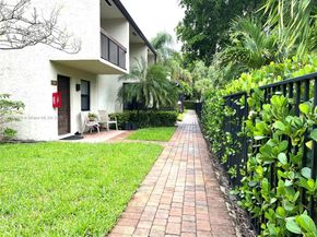 721 SE 1st Way B18, Deerfield Beach FL 33441
