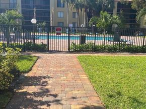 721 SE 1st Way B18, Deerfield Beach FL 33441