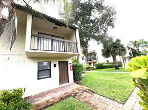 721 SE 1st Way B18, Deerfield Beach FL 33441