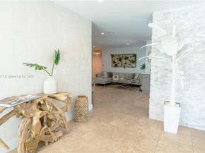 2711 NE 57th Ct, Fort Lauderdale FL 33308