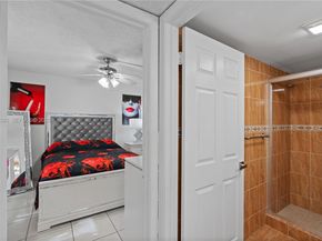 11860 SW 18th Ter 103, Miami FL 33175