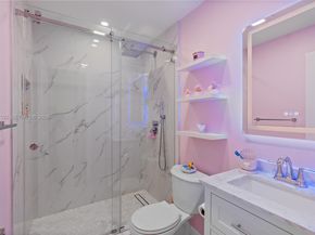11860 SW 18th Ter 103, Miami FL 33175
