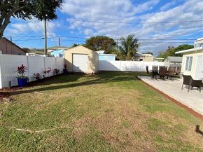 3781 Riedel Ave, Palm Springs FL 33461