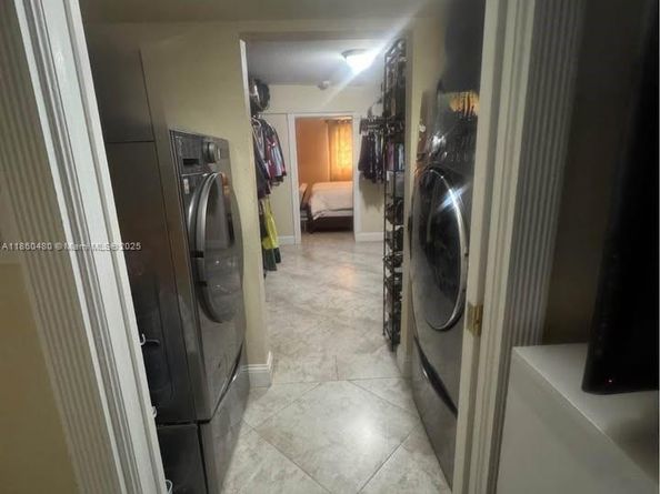 3781 Riedel Ave, Palm Springs FL 33461