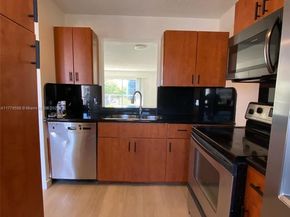 8740 N Sherman Cir 305, Miramar FL 33025