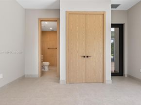 14401 W Palomino Dr, Southwest Ranches FL 33330