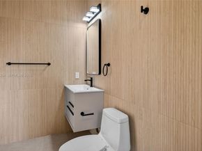 14401 W Palomino Dr, Southwest Ranches FL 33330