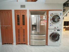 5445 W 27th Ln, Hialeah FL 33016