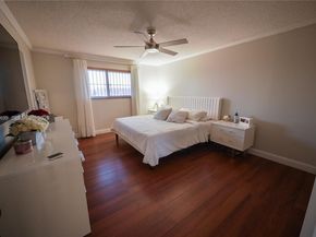 5445 W 27th Ln, Hialeah FL 33016