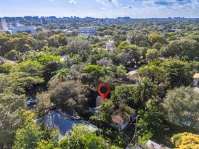67 NE 44th St, Miami FL 33137