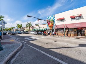 67 NE 44th St, Miami FL 33137