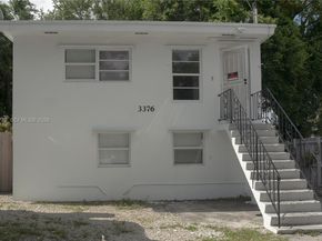 3376 NW 49th St, Miami FL 33142
