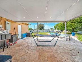 3825 NW 193rd Ter, Miami Gardens FL 33055