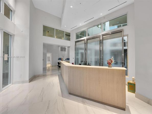 3330 NE 190th st 1217, Aventura FL 33180