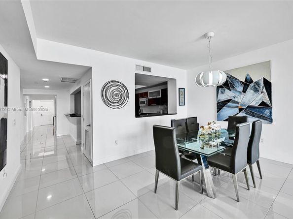 3330 NE 190th st 1217, Aventura FL 33180