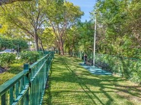 3330 NE 190th st 1217, Aventura FL 33180