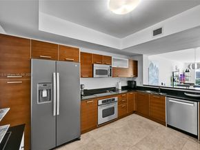 3330 NE 190th st 1217, Aventura FL 33180