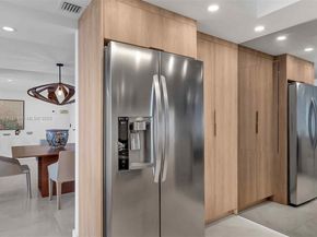 3 Grove Isle Dr C1407, Coconut Grove FL 33133