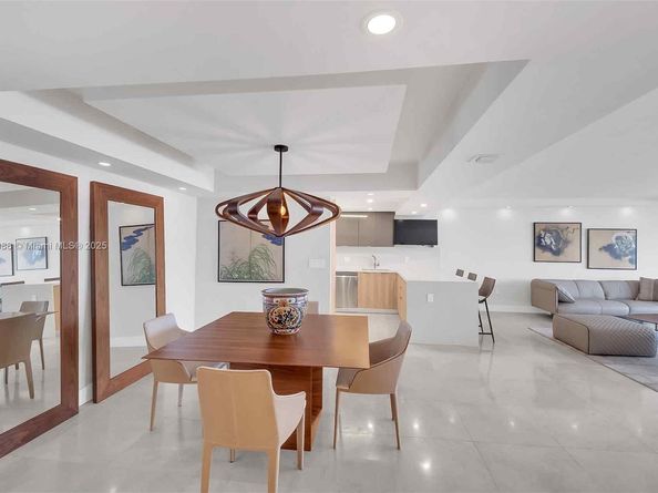 3 Grove Isle Dr C1407, Coconut Grove FL 33133