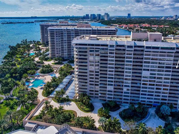 3 Grove Isle Dr C1407, Coconut Grove FL 33133